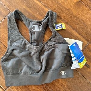 Brand new seamless sports bra